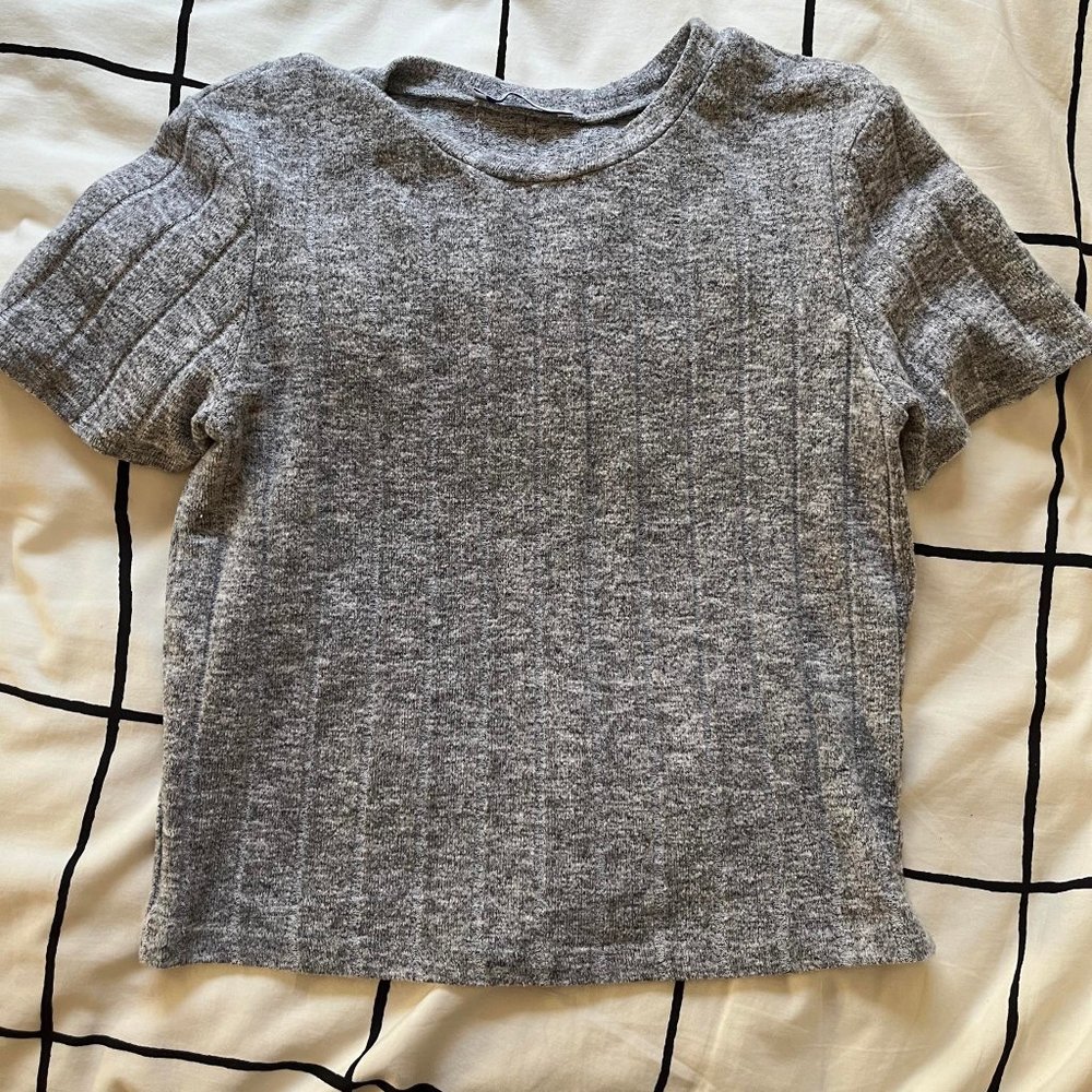 Grey ribbed zara t-shirt Zara